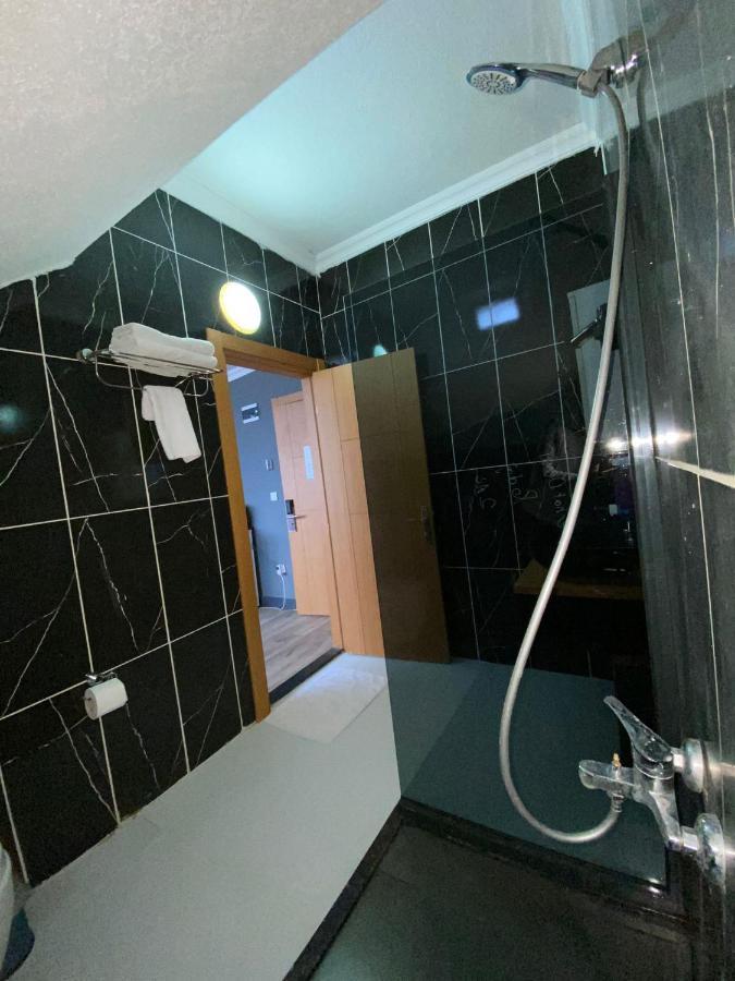216 Hill Suites Istanboel Buitenkant foto